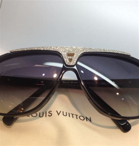 louis vuitton diamond sunglasses.